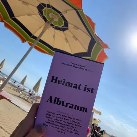 Апартаменты Twin Pine Trees Flats, Near Бибионе